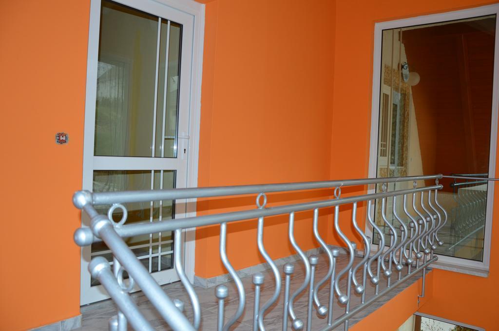 Kristaly Apartman Heviz Bagian luar foto