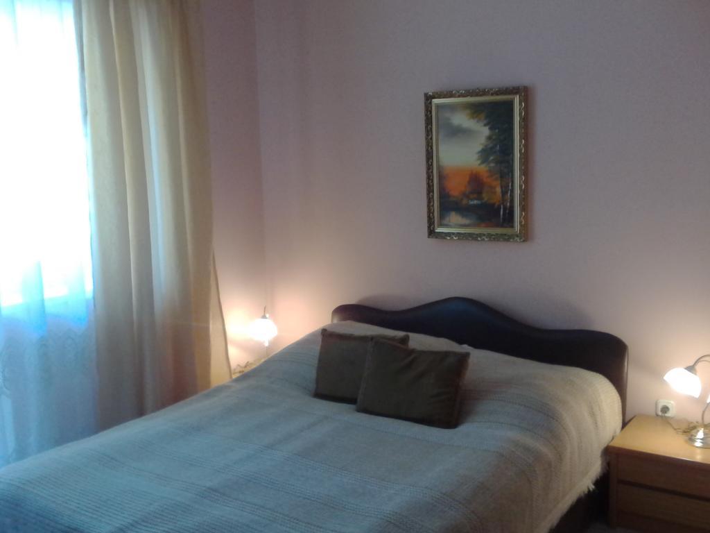 Kristaly Apartman Heviz Bagian luar foto