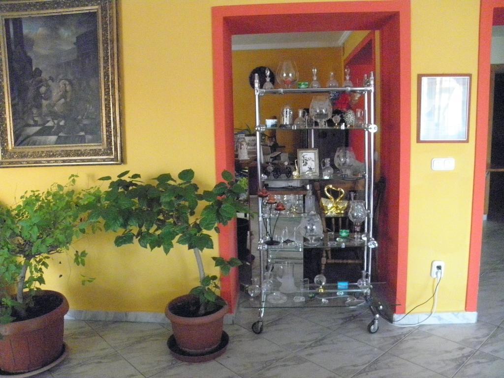 Kristaly Apartman Heviz Bagian luar foto